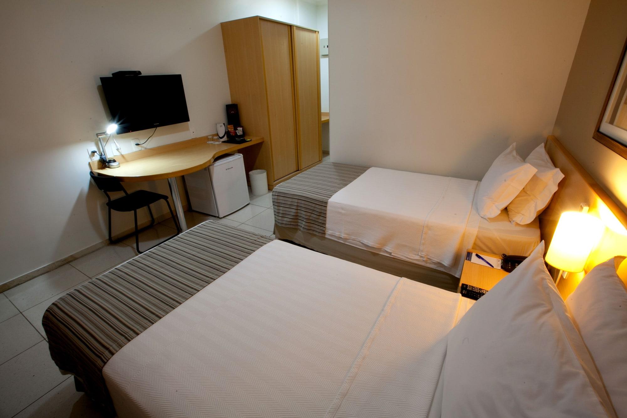 Oitis Hotel Гояния Экстерьер фото