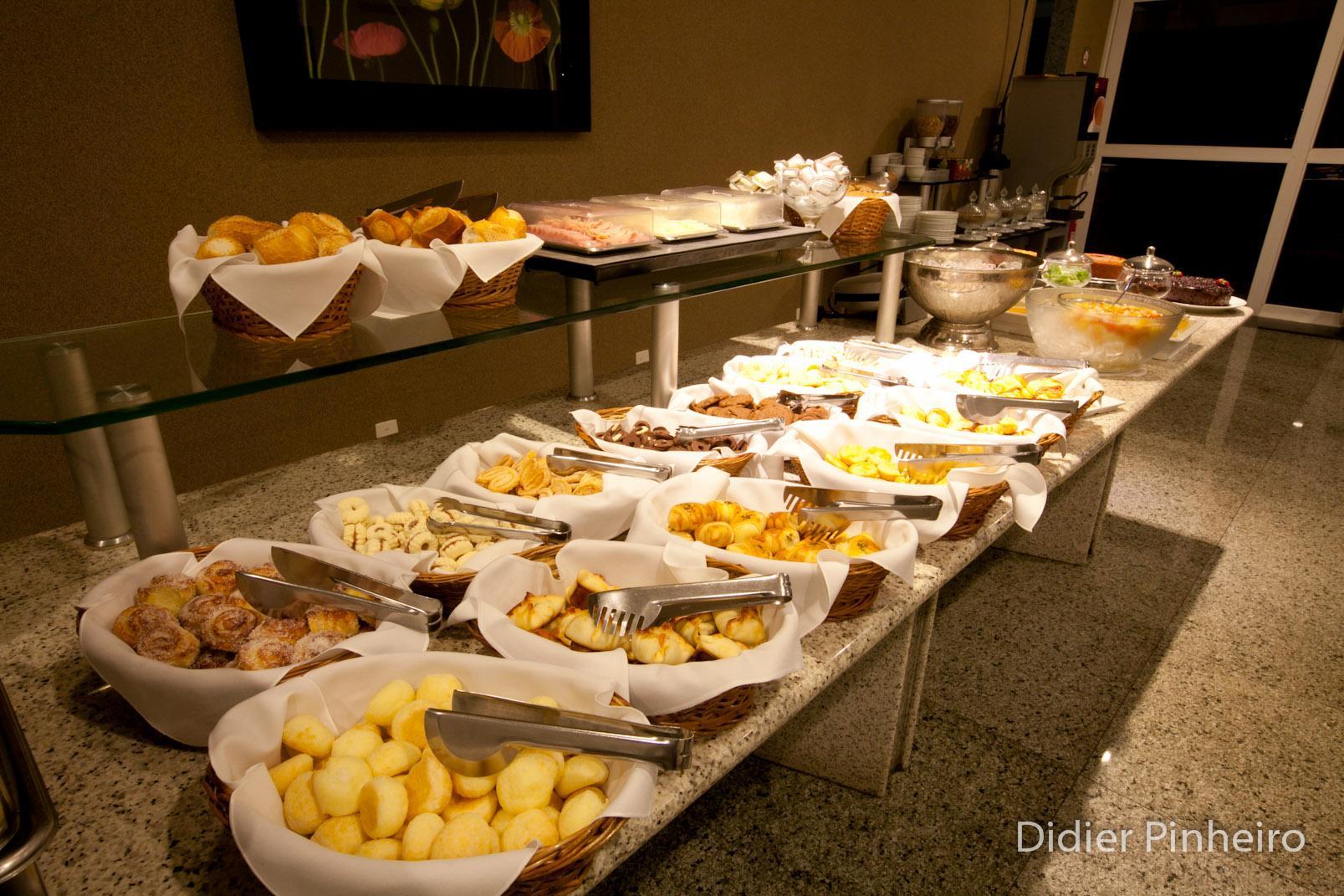 Oitis Hotel Гояния Экстерьер фото