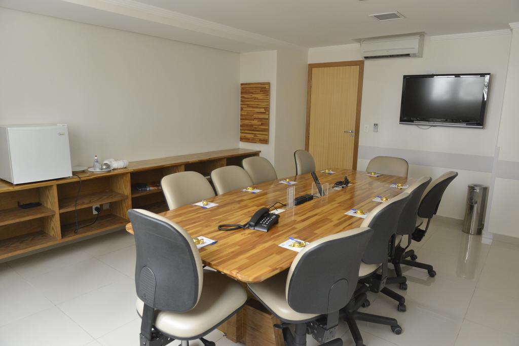 Oitis Hotel Гояния Экстерьер фото