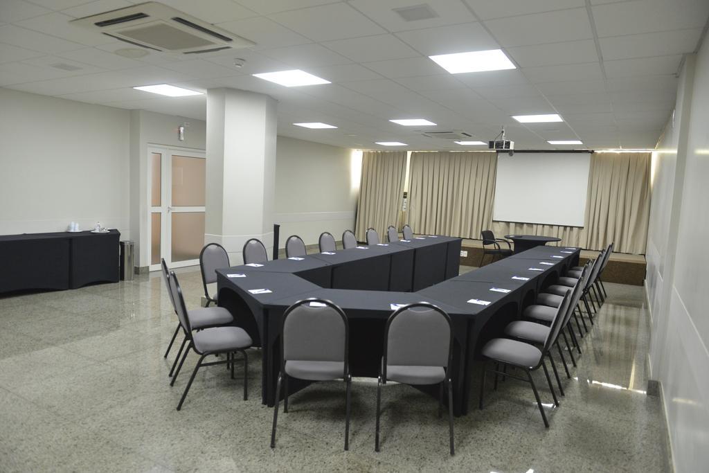 Oitis Hotel Гояния Экстерьер фото